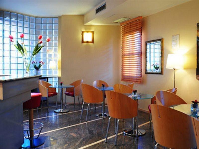 Hotel Maxim Bologna Esterno foto