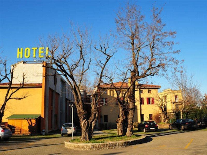 Hotel Maxim Bologna Esterno foto
